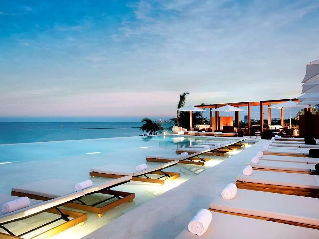 Sls Cancun location